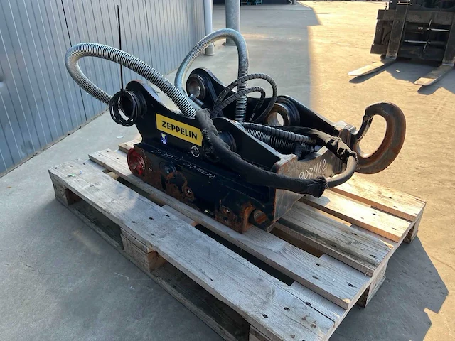 2021 oilquick oq65 sh volhydraulische snelwissel – 14-22 ton – 190 kg – cat 311f / 313f / 315f - afbeelding 10 van  16