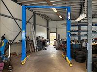 2021 peak 208c hefbrug - afbeelding 1 van  10