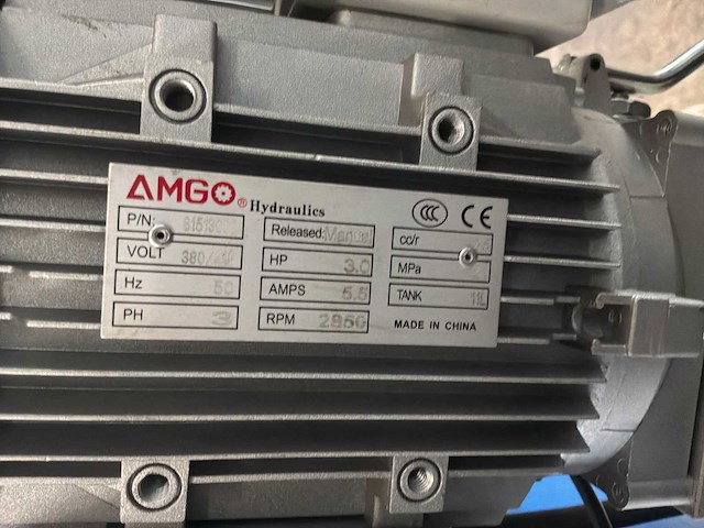 2021 peak 208c hefbrug - afbeelding 10 van  10