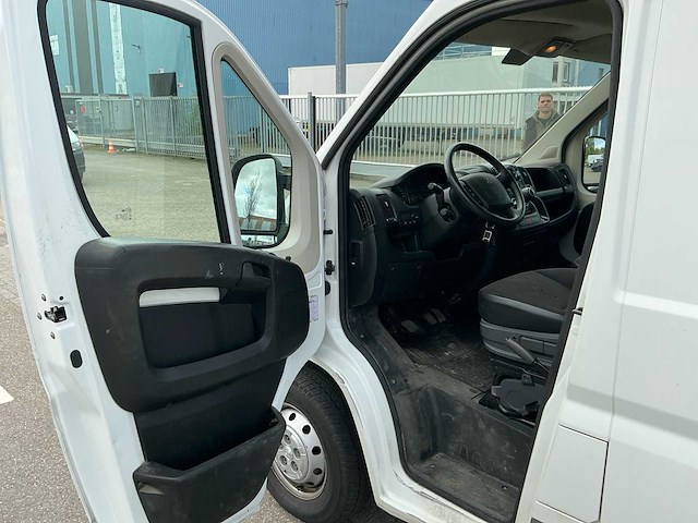 2021 peugeot boxer 330 2.2 hdi l2h2 pre bedrijfswagen - afbeelding 11 van  24