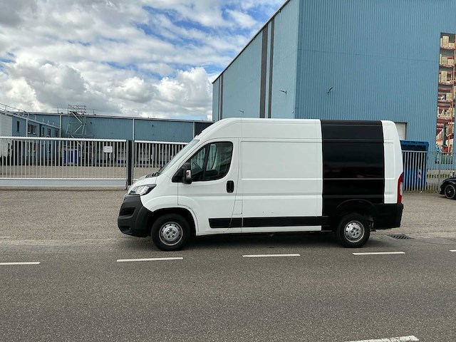 2021 peugeot boxer 330 2.2 hdi l2h2 pre bedrijfswagen - afbeelding 12 van  24