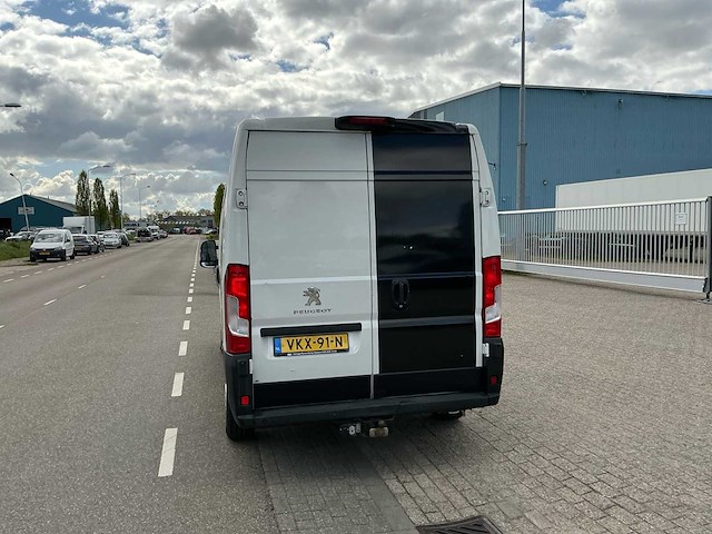 2021 peugeot boxer 330 2.2 hdi l2h2 pre bedrijfswagen - afbeelding 19 van  24