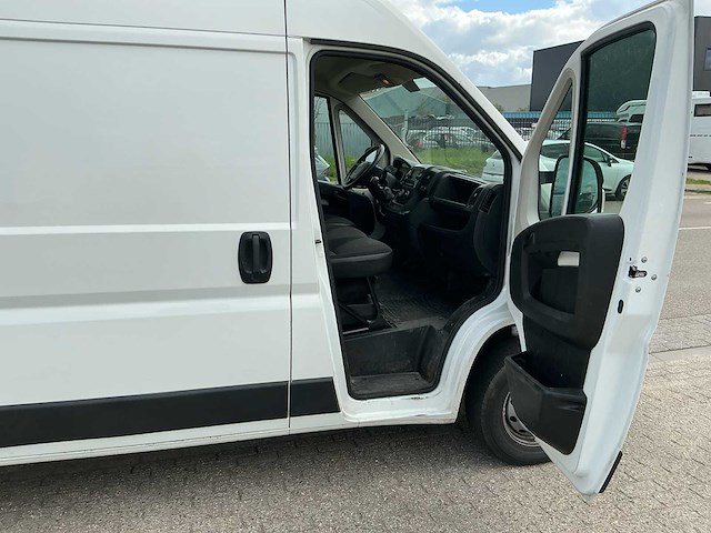 2021 peugeot boxer 330 2.2 hdi l2h2 pre bedrijfswagen - afbeelding 7 van  17