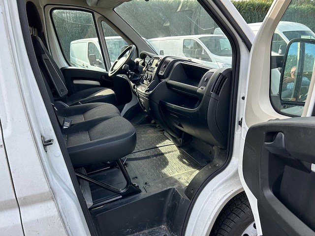 2021 peugeot boxer 335 2.2 hdi l3h2 pro bedrijfswagen - afbeelding 5 van  13