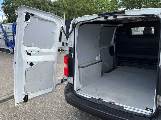 2021 peugeot expert 1.5 bluehdi bedrijfswagen vnk-32-r - afbeelding 27 van  39
