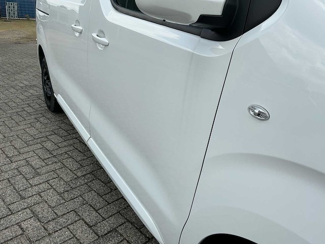 2021 peugeot expert 2.0 bluehdi pro bedrijfswagen - afbeelding 16 van  45