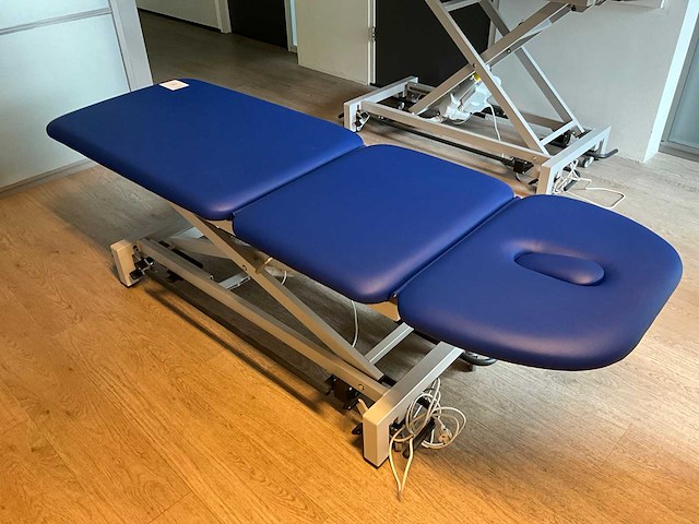 2021 reinbold therapieliege vento tx3 3-delige behandeltafel - afbeelding 1 van  6