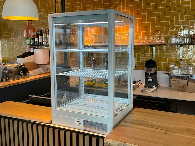 2021 saro sc70 gebaksvitrine - afbeelding 1 van  2