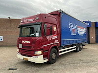 2021 scania p280 vrachtwagen met huifopbouw