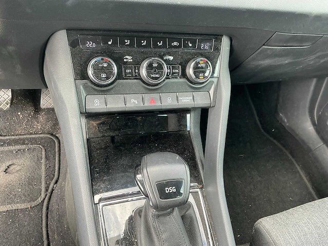 2021 skoda karoq 1.5 tsi bns.ed. plus - afbeelding 18 van  29