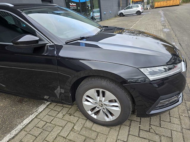 2021 skoda octavia combi - 1.0 tsi bns ed. plus - personenauto - afbeelding 22 van  29