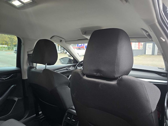 2021 skoda octavia combi - 1.0 tsi bns ed. plus - personenauto - afbeelding 23 van  28