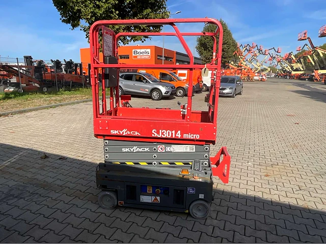 2021 skyjack sj 3014 micro hoogwerker - afbeelding 24 van  30