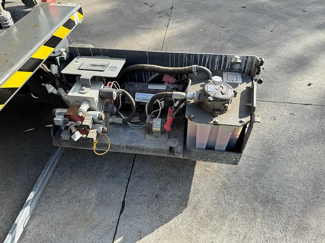 2021 skyjack sj 3215 schaarhoogwerker - afbeelding 13 van  15