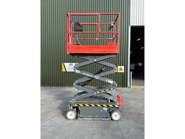 2021 skyjack sj 3215 schaarhoogwerker - afbeelding 10 van  16