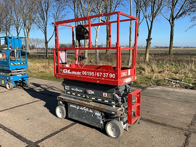 2021 skyjack sj 3219 schaarhoogwerker - afbeelding 1 van  8