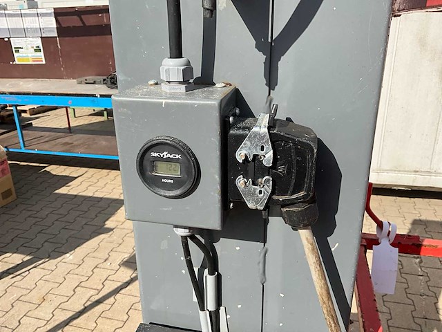 2021 skyjack sj12 personenlift - afbeelding 15 van  16