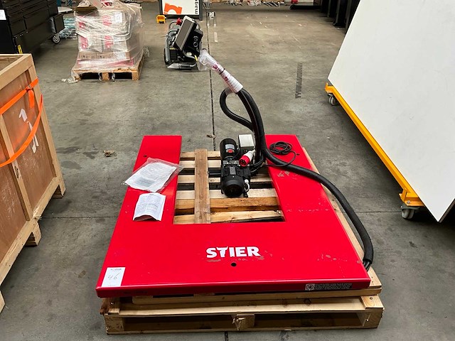 2021 stier htf-u u-hefplateau - afbeelding 1 van  7