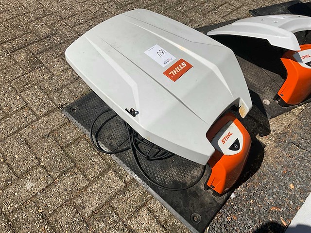 2021 stihl ado 401 / 601 robotmaaier dockingstation - afbeelding 3 van  7
