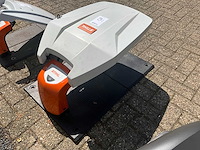2021 stihl ado 401 / 601 robotmaaier dockingstation - afbeelding 2 van  4