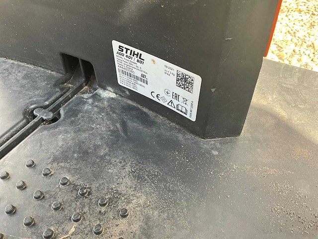 2021 stihl ado 401 / 601 robotmaaier dockingstation - afbeelding 4 van  4