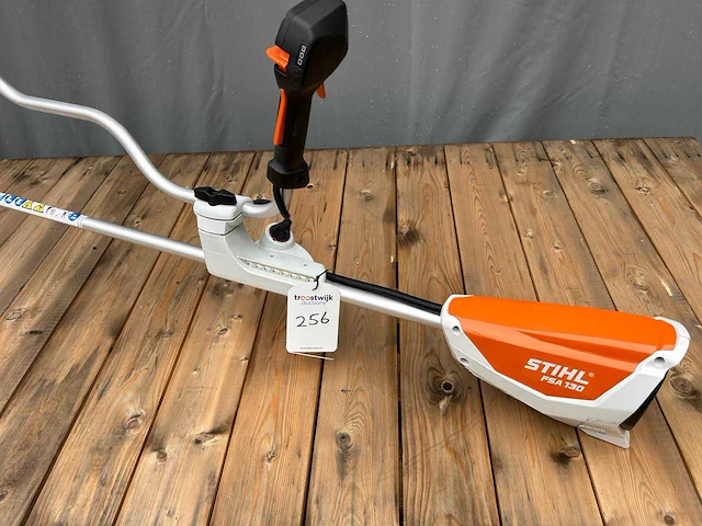 2021 stihl fsa 130 accu bosmaaier - afbeelding 2 van  3
