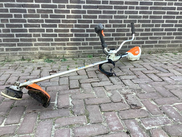 2021 stihl fsa130 bosmaaier - afbeelding 1 van  5