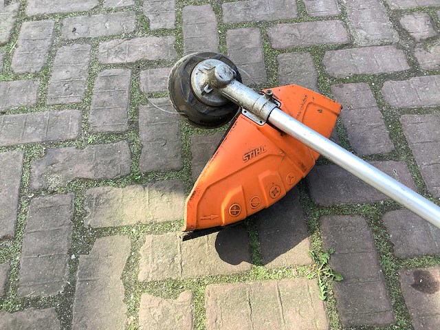 2021 stihl fsa130 bosmaaier - afbeelding 2 van  4