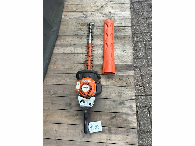 2021 stihl hs 82 r heggenschaar - afbeelding 5 van  5
