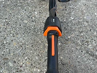 2021 stihl kma 135 r telescopische heggenschaar - afbeelding 5 van  9