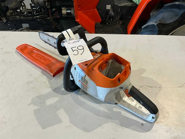 2021 stihl msa220c kettingzaag - afbeelding 1 van  5