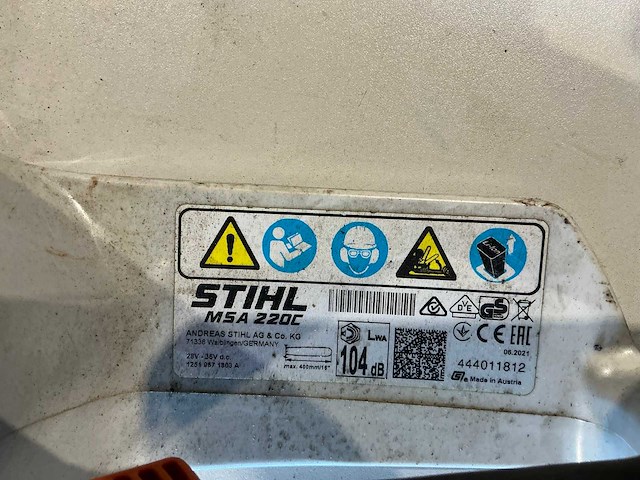 2021 stihl msa220c kettingzaag - afbeelding 5 van  5