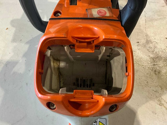 2021 stihl msa220c kettingzaag - afbeelding 3 van  3