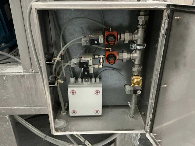 2021 sublimotion process tornado straalcabine - afbeelding 40 van  47