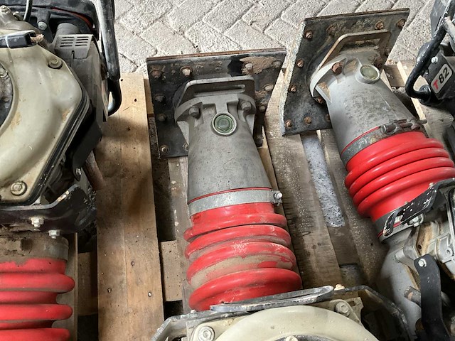 2021 swepac t82 giant trilstamper - afbeelding 3 van  6