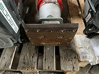 2021 swepac t82 giant trilstamper - afbeelding 9 van  9