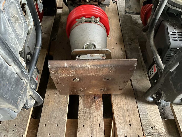 2021 swepac t82 trilstamper - afbeelding 7 van  7