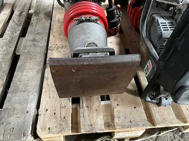 2021 swepac t82 trilstamper - afbeelding 8 van  8