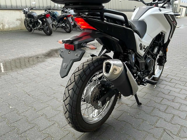 2021 sym nht 125 motorfiets - afbeelding 6 van  21