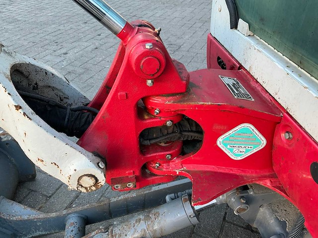 2021 takeuchi tb 216 minigraafmachine - afbeelding 17 van  45