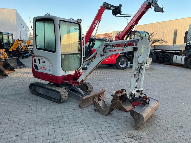2021 takeuchi tb 216 minigraafmachine - afbeelding 43 van  45