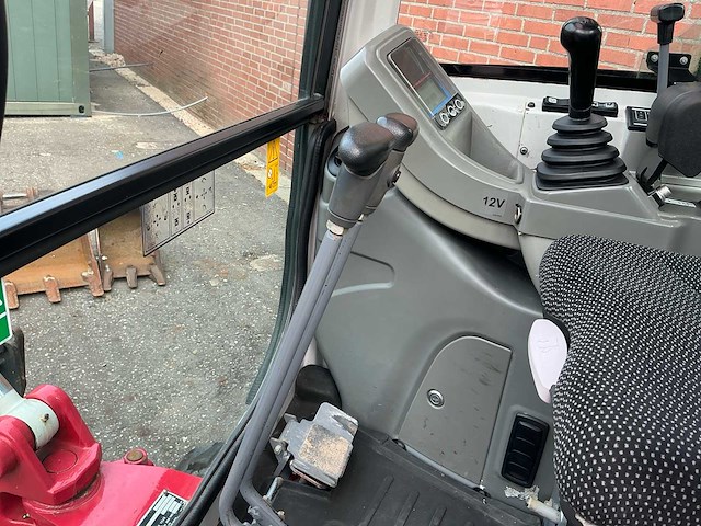2021 takeuchi tb216 minigraafmachine - afbeelding 19 van  33