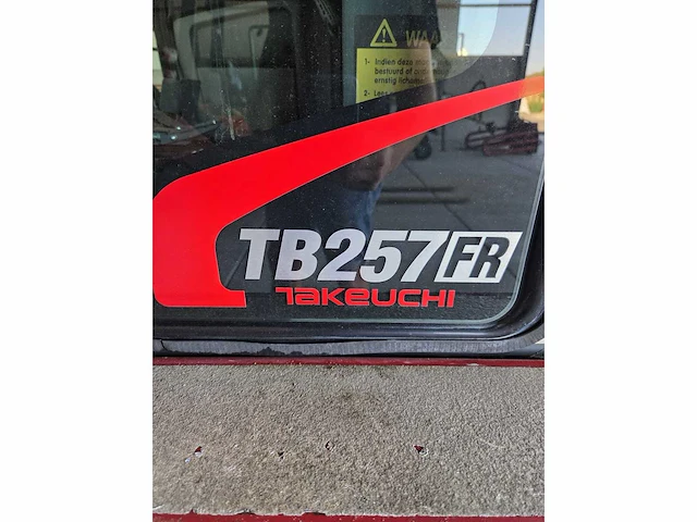 2021 takeuchi tb257fr minigraafmachine - afbeelding 12 van  14
