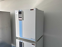 2021 thermowetenschappelijke heracell 150i gp laboratorium co2-incubator (2x) - afbeelding 2 van  11