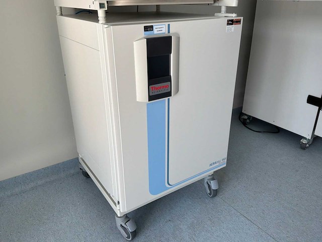 2021 thermowetenschappelijke heracell 150i gp laboratorium co2-incubator (2x) - afbeelding 7 van  11