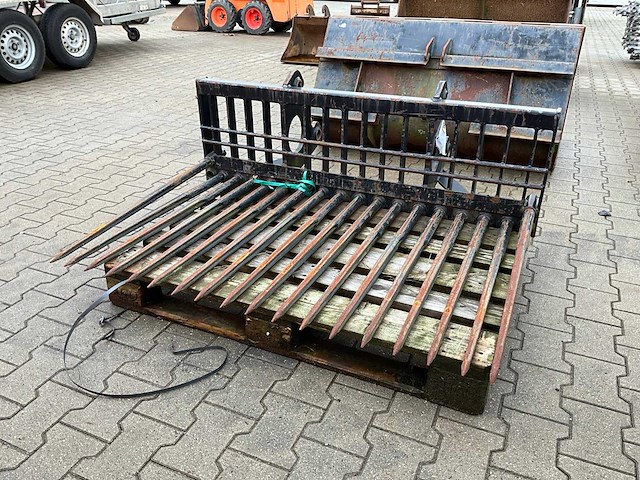 2021 tobroco giant tegelriek voor shovel - afbeelding 1 van  5