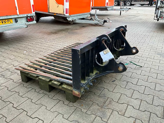 2021 tobroco giant tegelriek voor shovel - afbeelding 4 van  5