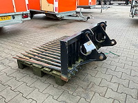 2021 tobroco giant tegelriek voor shovel - afbeelding 4 van  5