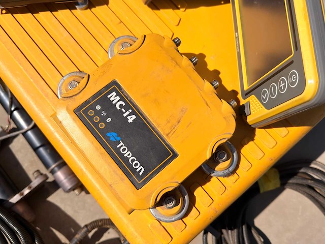 2021 topcon 3d-mc machinebesturingsset - afbeelding 16 van  21