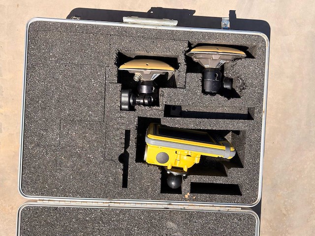 2021 topcon 3d-mc machinebesturingsset - afbeelding 18 van  21